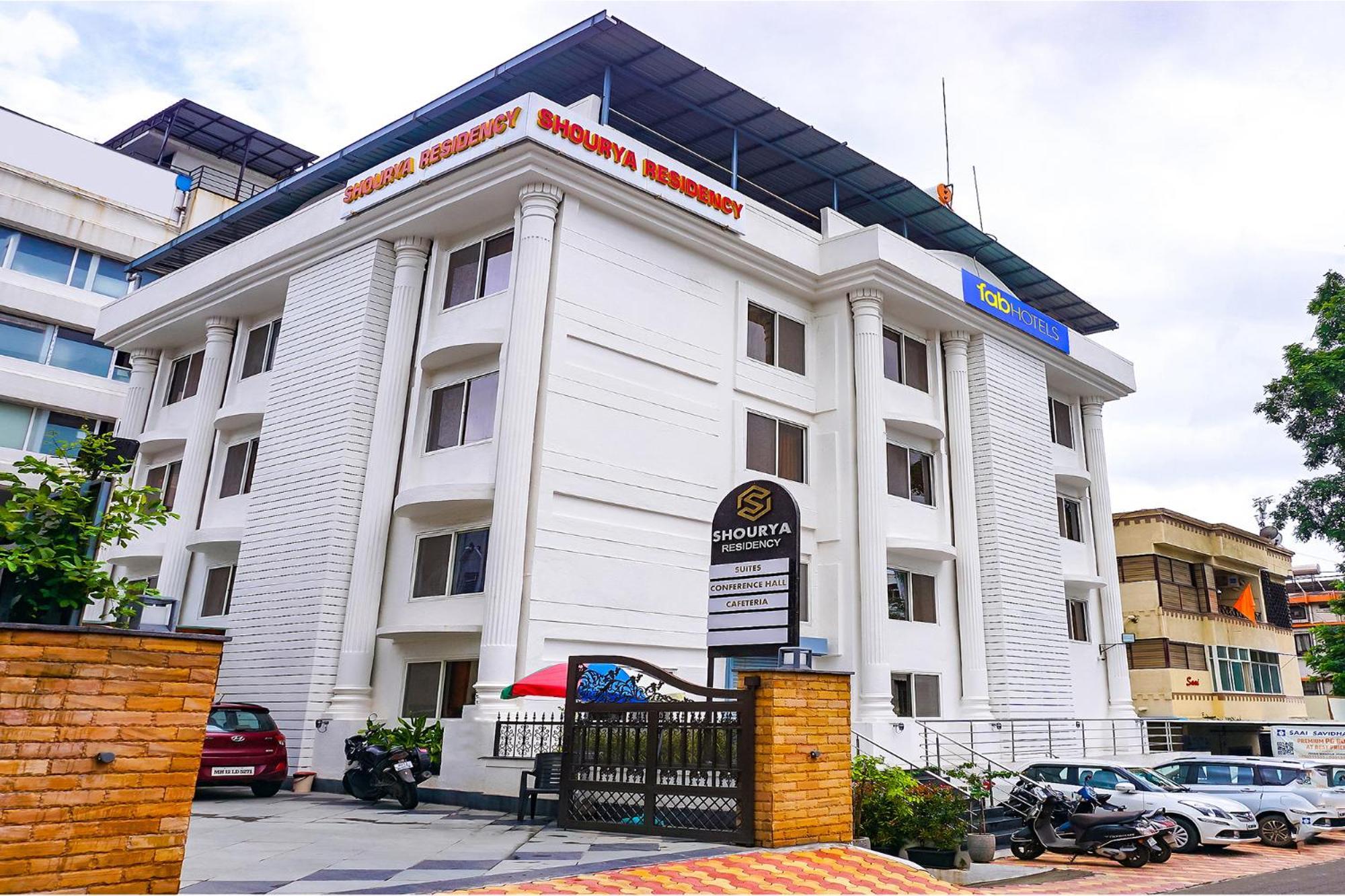 Fabhotel Prime Shourya Residency - Nr Maharshi Karve Museum Pune Exteriör bild