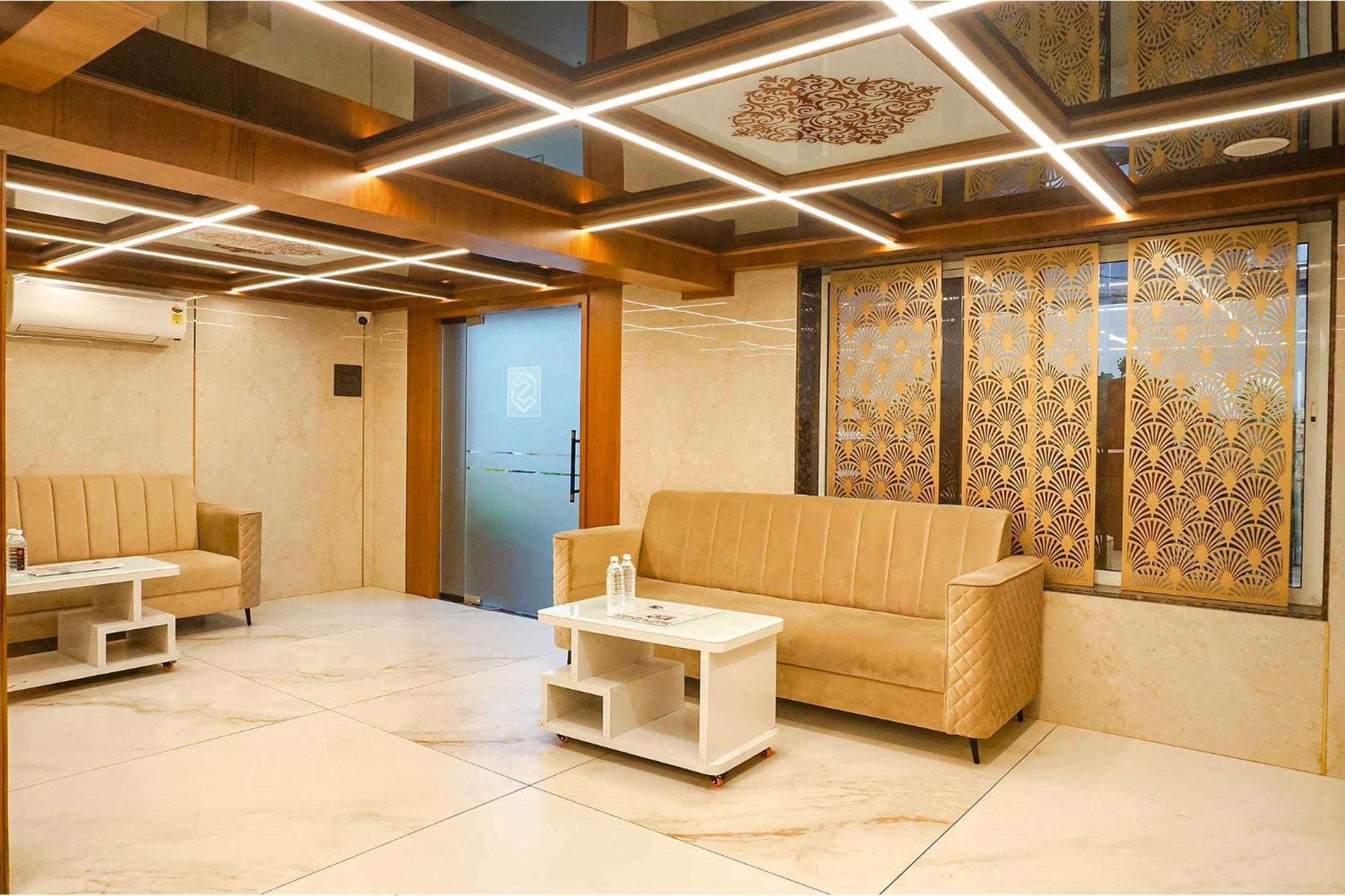 Fabhotel Prime Shourya Residency - Nr Maharshi Karve Museum Pune Exteriör bild